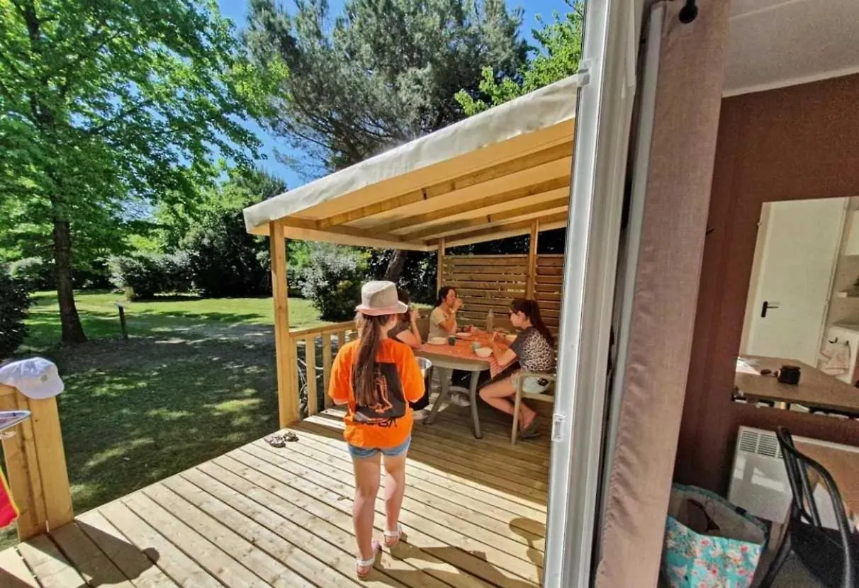 Campsite Camping 4 Etoiles - Parc Aquatique - Eeceia Martres-Tolosane