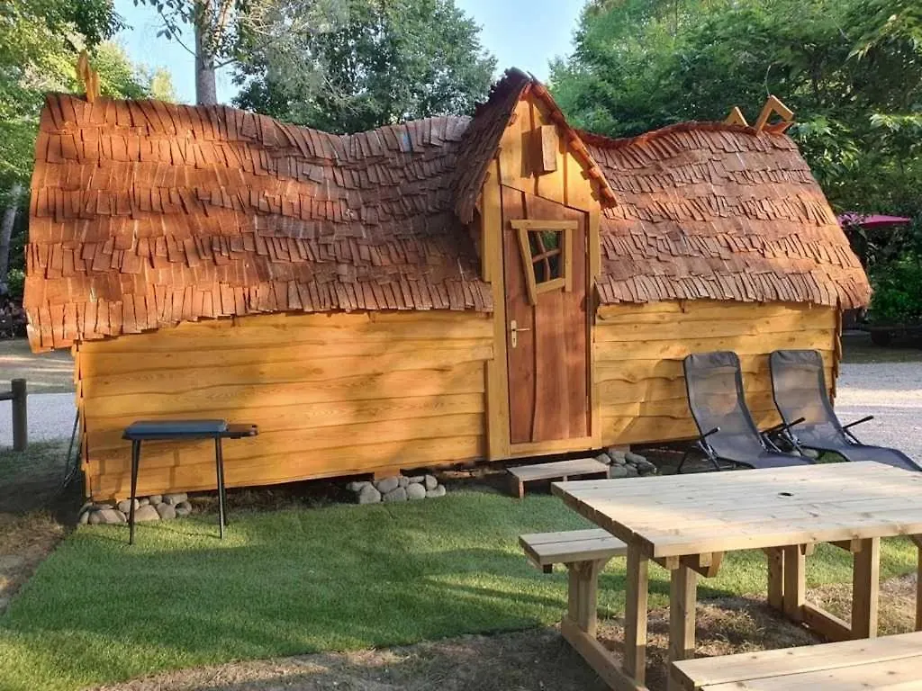 Camping 4 Etoiles - Parc Aquatique - Eeceia Martres-Tolosane 0*,  France